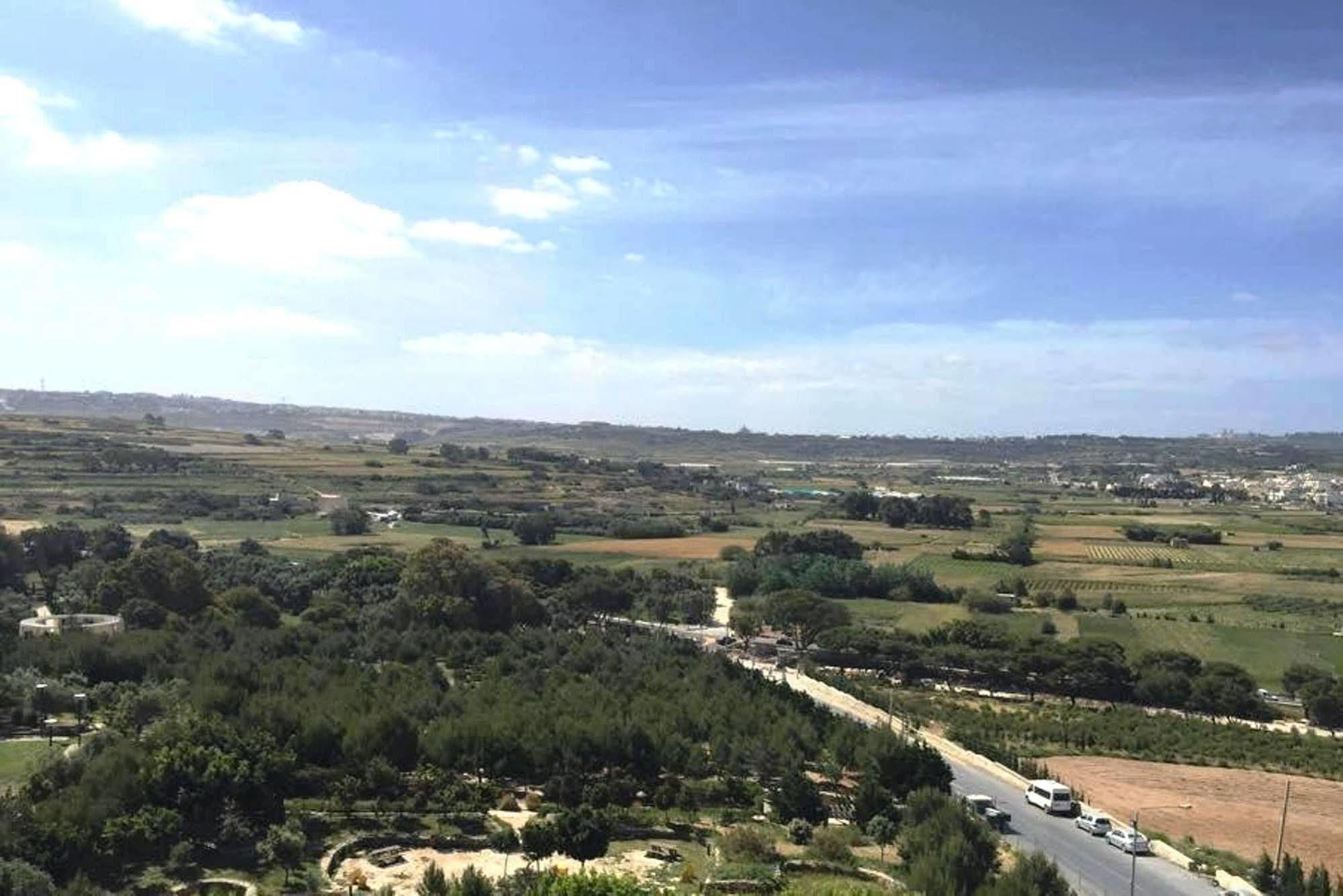 Bella Vista Hotel 4*